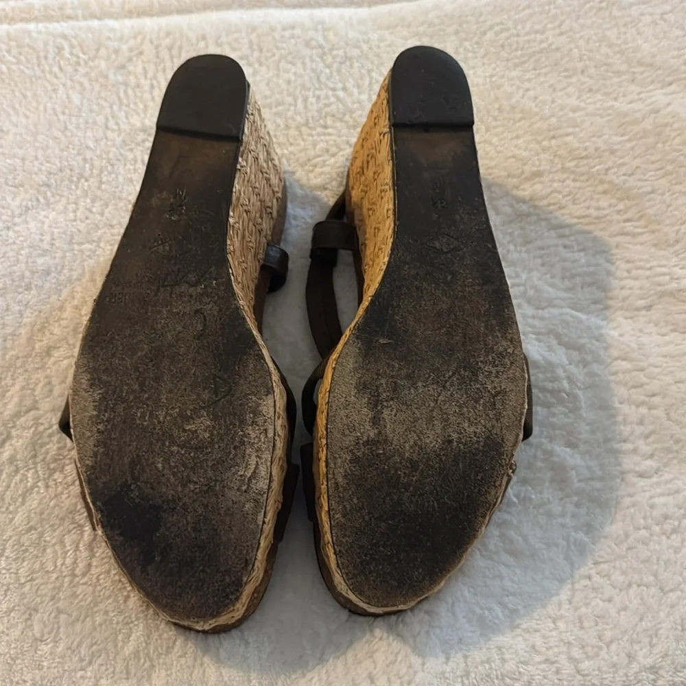 Donald J. Pliner Brown Espadrille Shoes with Minimalist Design